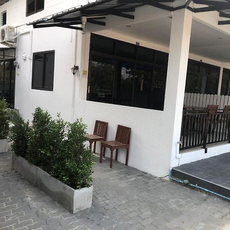 Bluemoon 5 Minutes Walk To The Beach Koh Samet Exterior photo